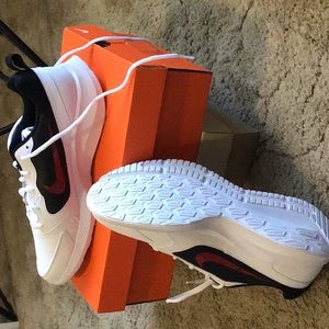 Nike— original box men’s athletic shoes